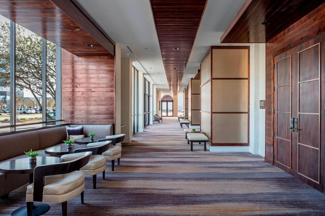 Отель Baton Rouge Marriott Экстерьер фото