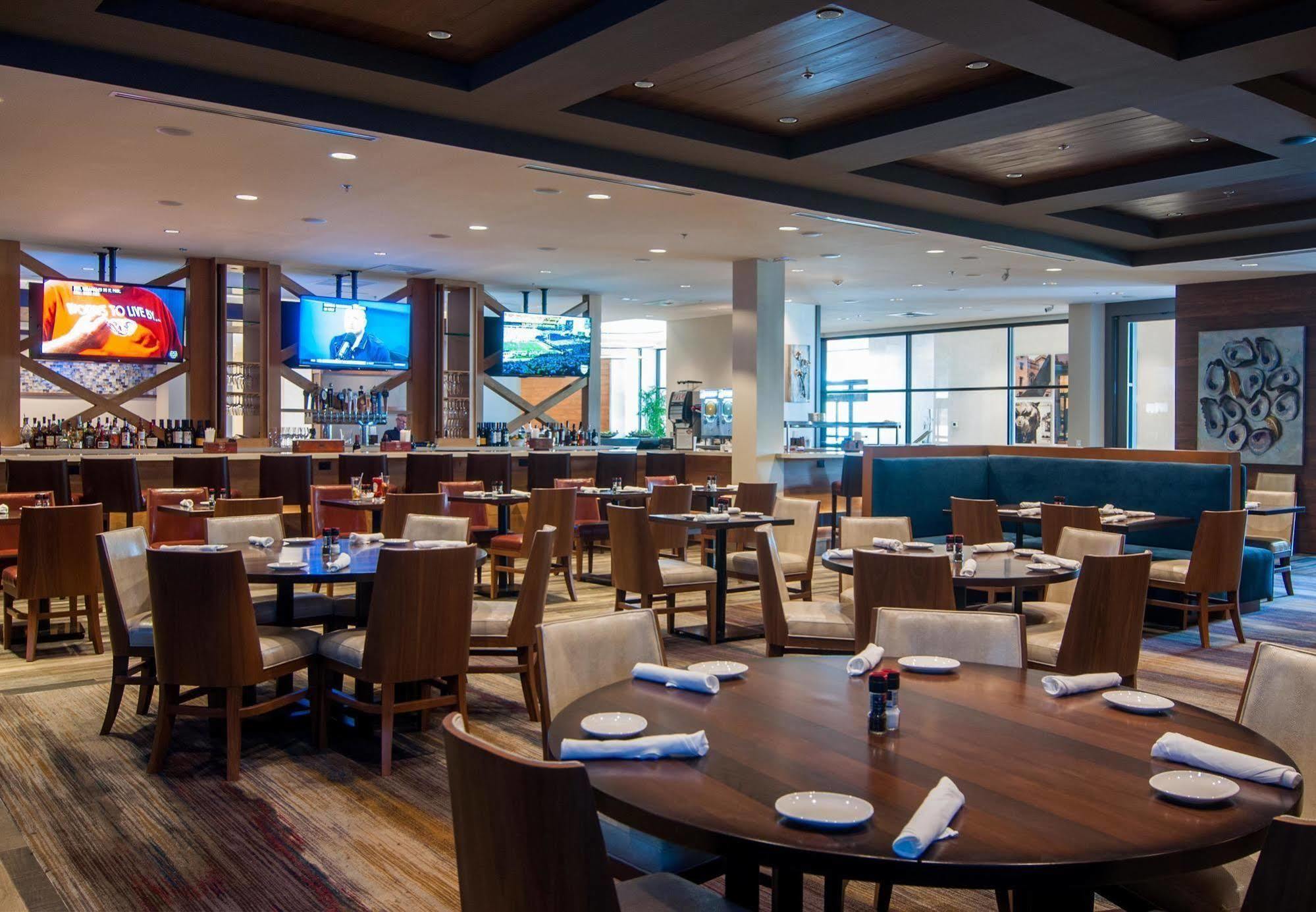 Отель Baton Rouge Marriott Экстерьер фото